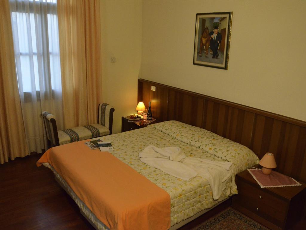 Lataria Dei Magredi Villa Vivaro Cameră foto